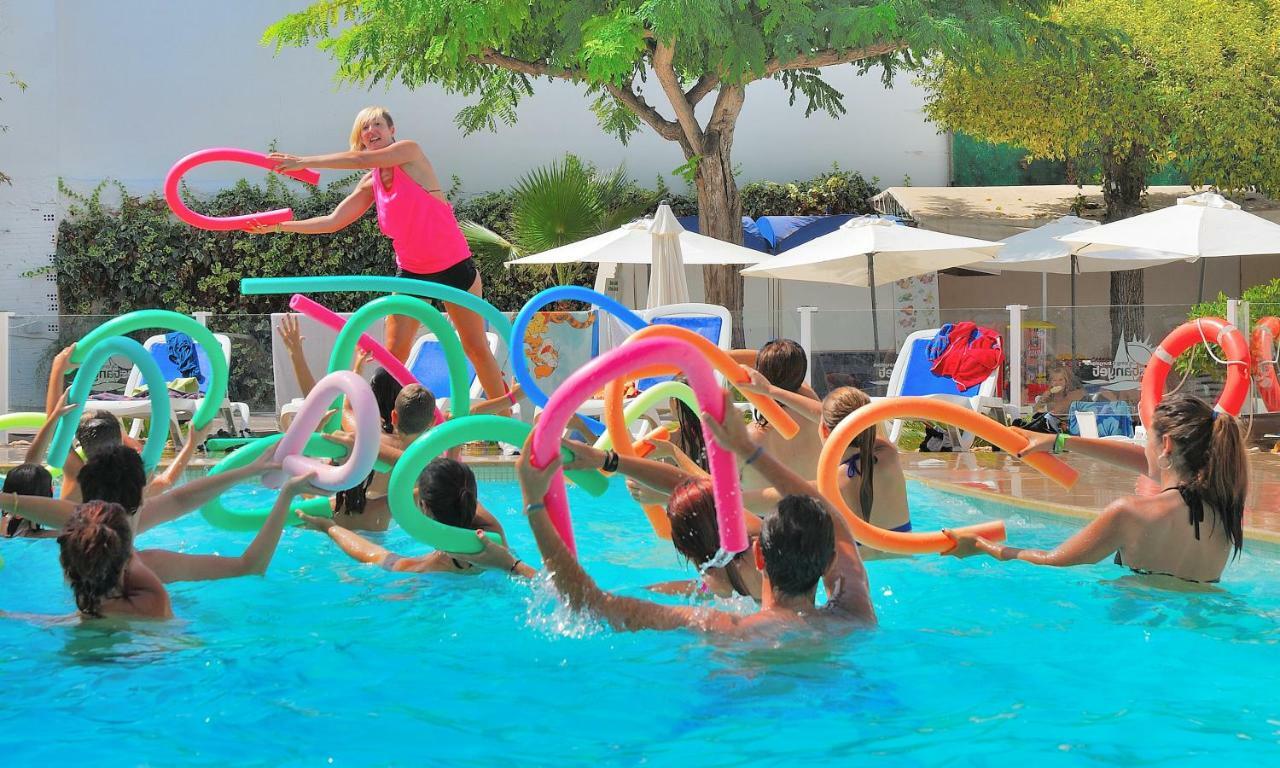 Camping & Bungalows Estanyet Les Cases d'Alcanar Exterior photo